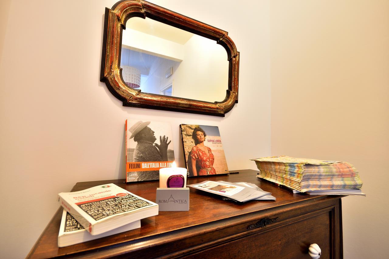 Romantica Rooms Guest House Extérieur photo